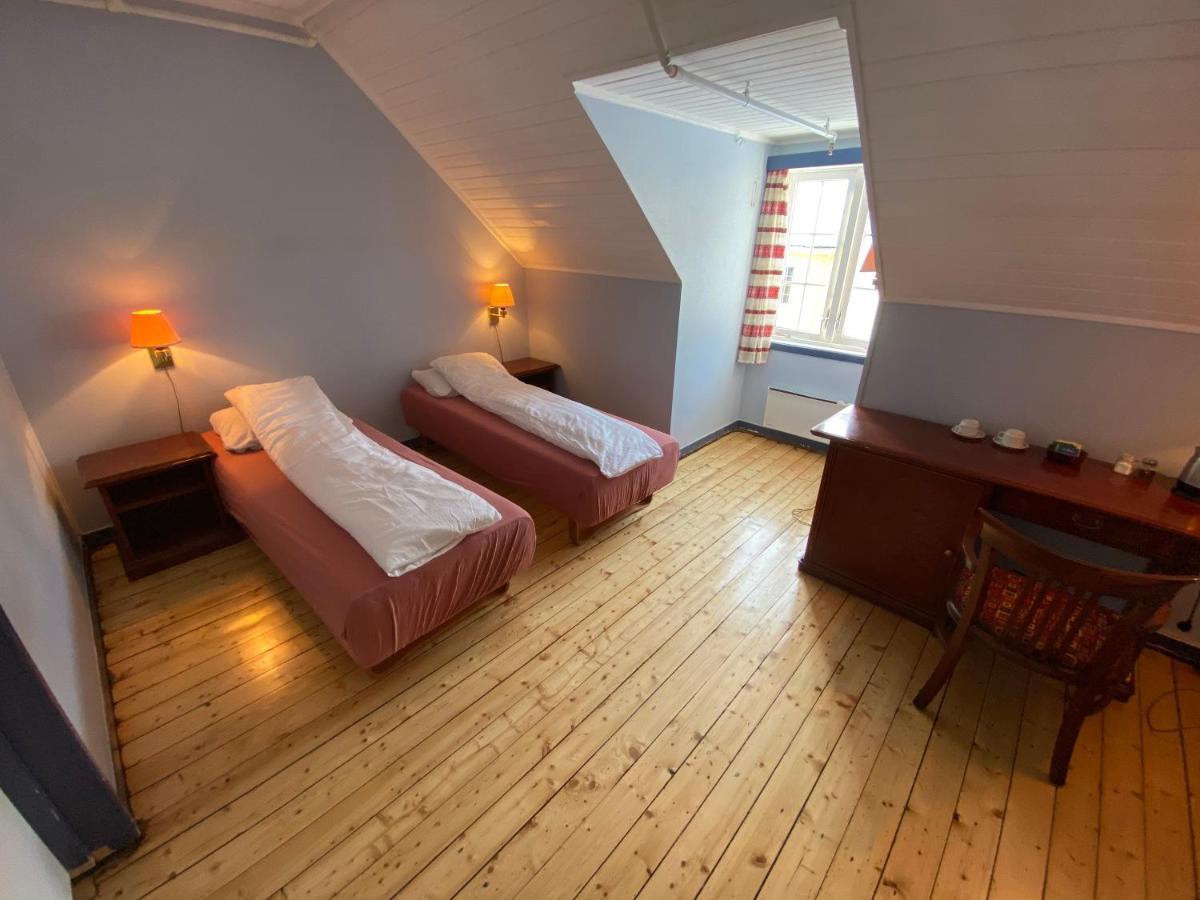Solhov, Castle Of The Lyngen Alps Hotel Lyngseidet Luaran gambar